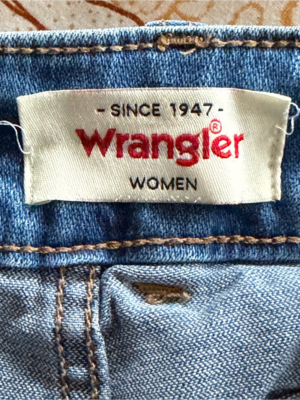 Wrangler Women’s Low Rise Bootcut Stretch Jeans Medium Wash 28” Waist Y2K - Picture 7 of 7